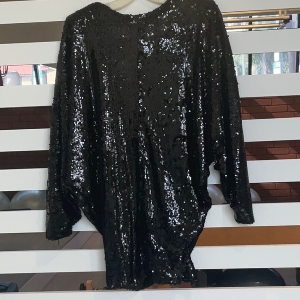 HOST PICK 🎉PARTY SEASON IS HERE😳 NEW! Zara Multi Position Black Sequin Dress - Picture 7 of 13